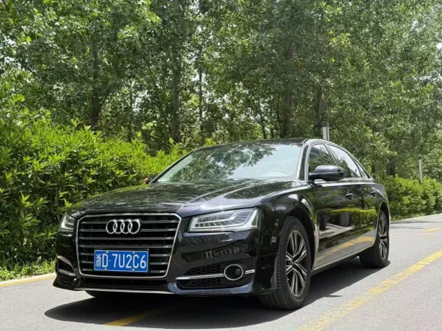 Audi A8 A8L 45 TFSI quattro Comfort Type