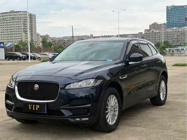 Jaguar F-PACE 2.0T 2WD Urban Premium Edition