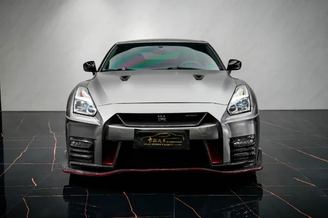 Nissan GT-R 3.8T Premium Edition Brown Red Interior