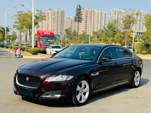 Jaguar XFL XFL 2.0T 200PS Elite Edition