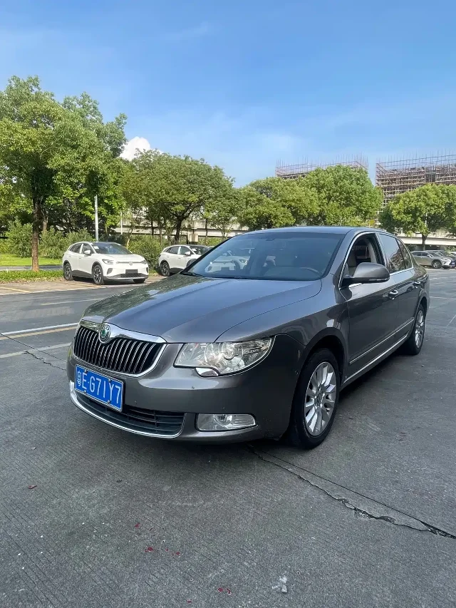 Skoda Superb 1.8TSI Auto Elegant Edition