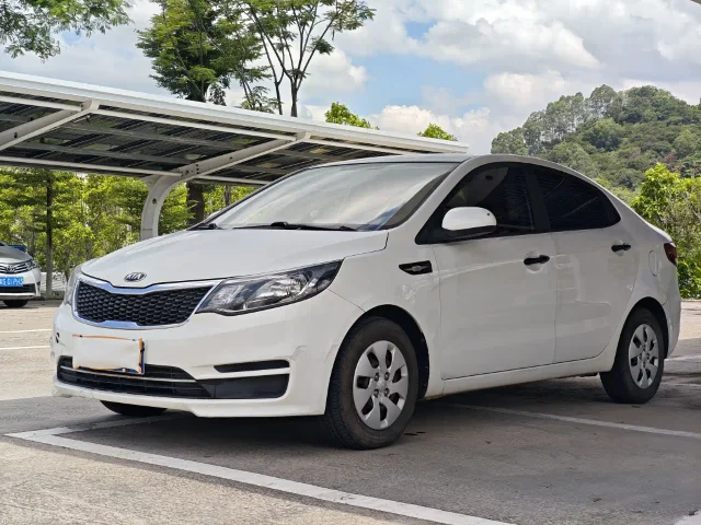Kia K2 Sedan 1.4L AT GLS