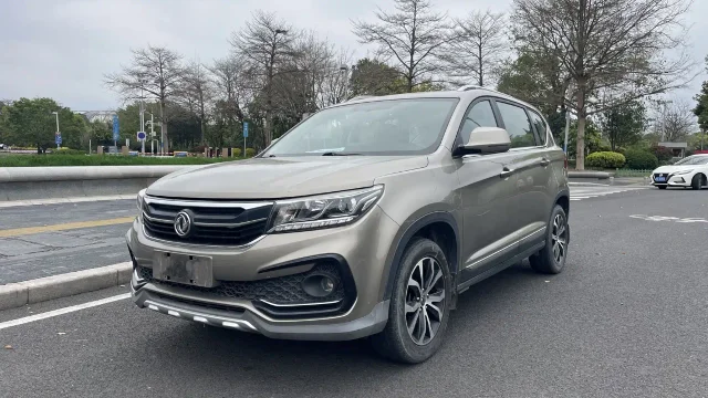 Forthing Jingyi X5 Joy Series 1.6L CVT Luxury Type