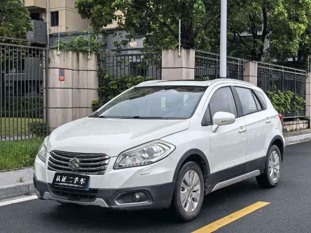 Suzuki S-Cross 1.6L CVT 2WD Elite Type