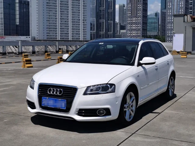 Audi A3 (Import) Sportback 30 TFSI Luxury Type