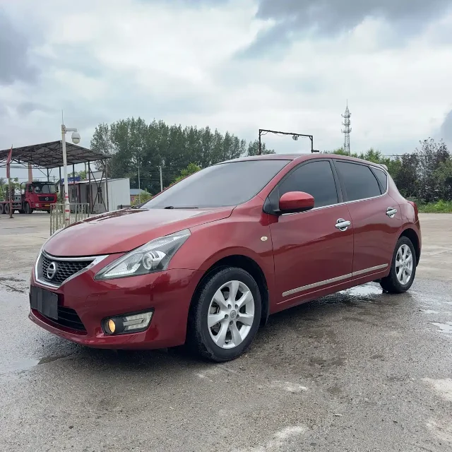 Nissan Tiida 1.6L CVT Comfort Type