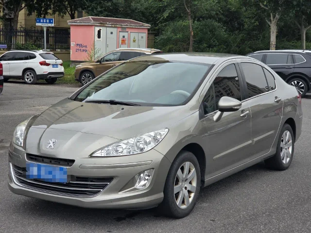 Peugeot 408 1.6L Manual Comfort Edition