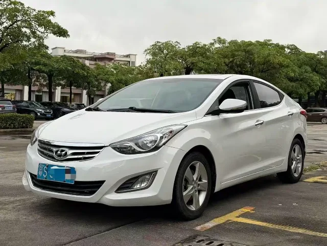 Hyundai Elantra Langdong 1.6L Auto Premium Type