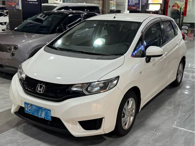 Honda Fit 1.5L LX CVT Comfort Type