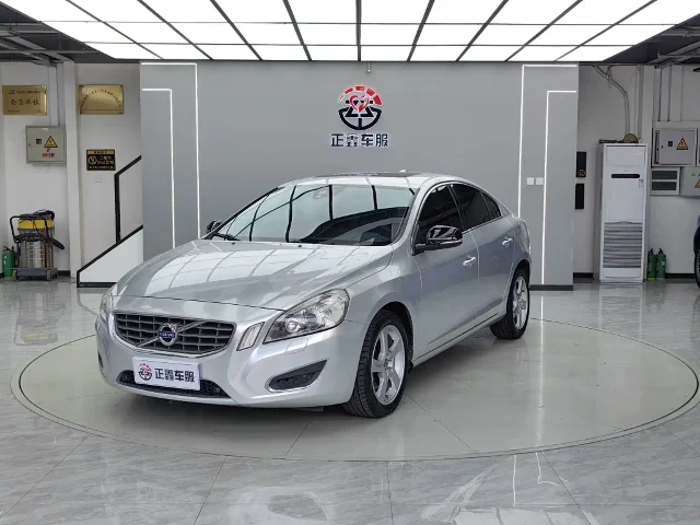 Volvo S60 (Import) T5 Comfort Edition