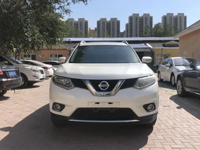 Nissan X-Trail 2.5L CVT Leading MAX Edition 4WD