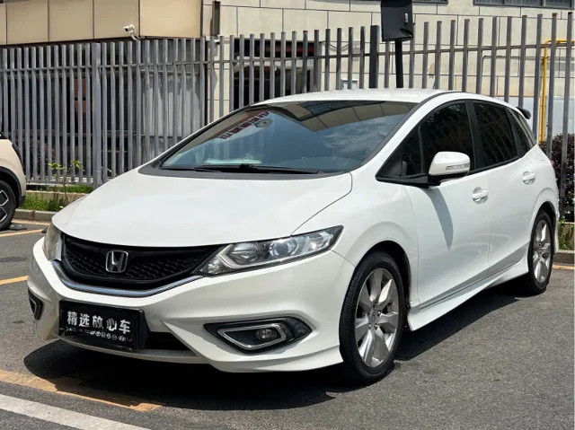 Honda Jade 1.8L Auto Comfort Edition 5 seats