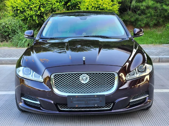 Jaguar XJ XJL 3.0 SC Panoramic Business Edition