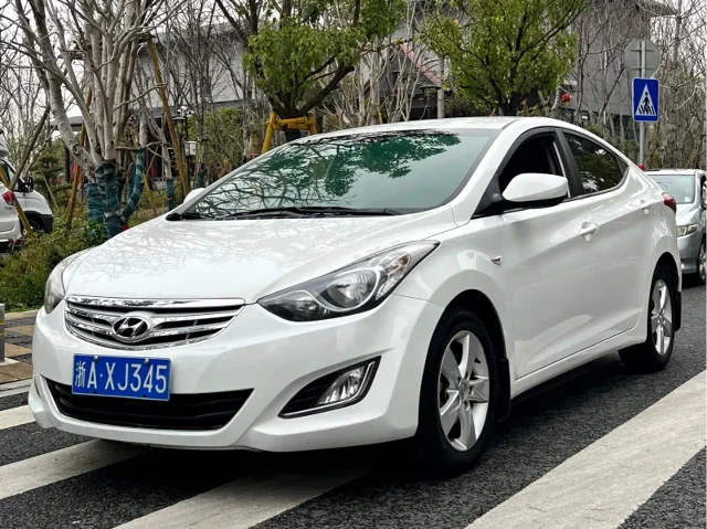 Hyundai Elantra Langdong 1.6L Auto Fashion Type