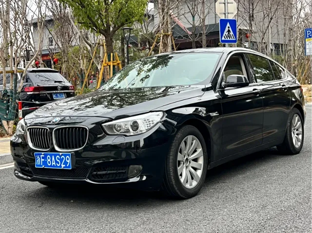 BMW 5 Series GT 535i xDrive Luxury Type