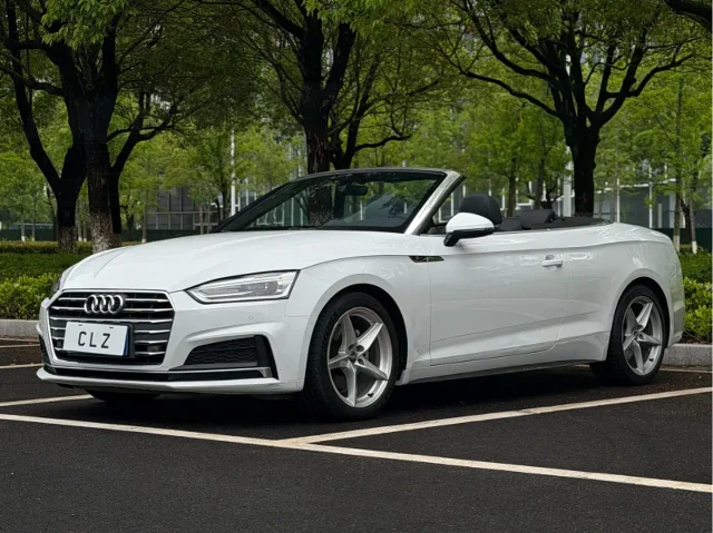 Audi A5 (Import) Cabriolet 40 TFSI Fashion Type