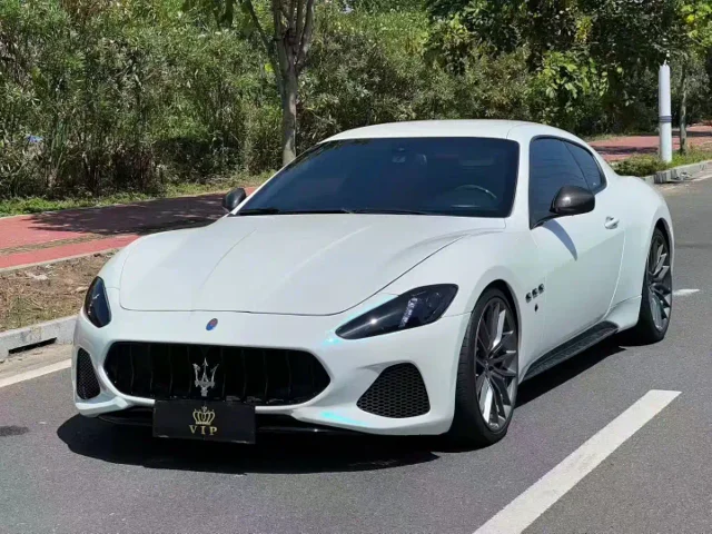 Maserati GranTurismo 4.2L Standard Edition