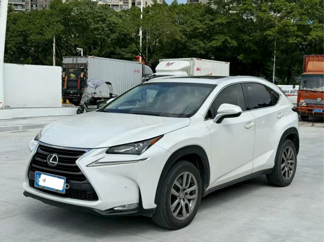 Lexus NX 200t AWD Sharp Fashion Edition