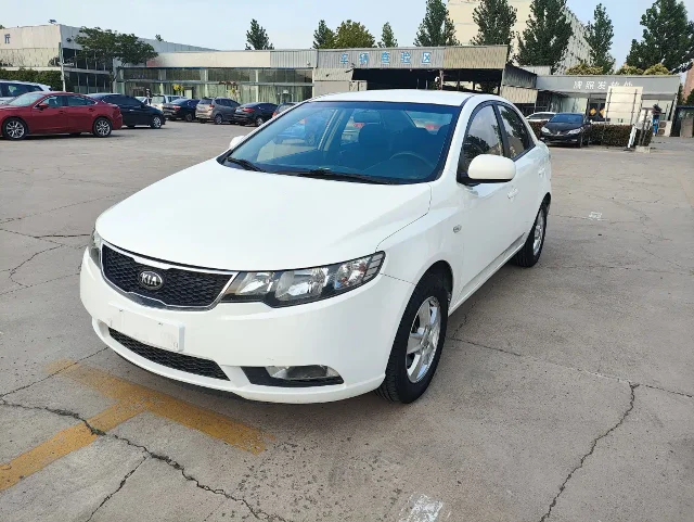 Kia Forte 1.6L MT GLS Commemorative Edition