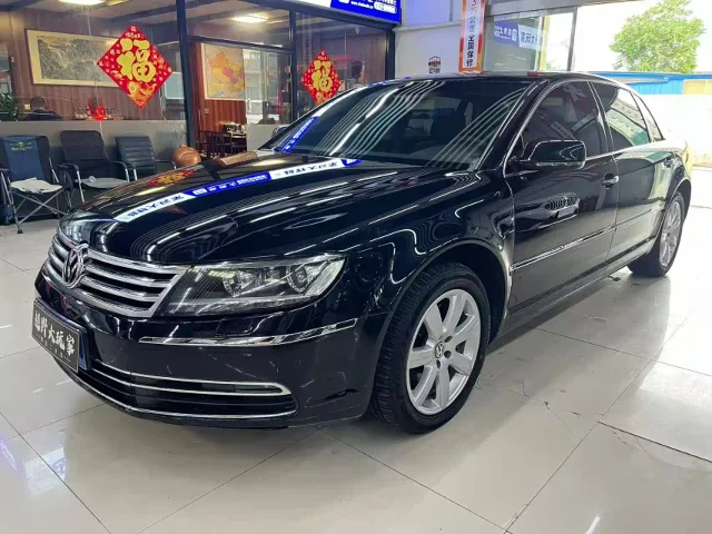 Volkswagen Phaeton 3.0L Smart Edition