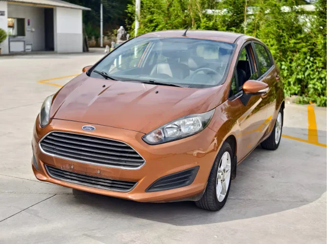 Ford Fiesta Hatchback 1.5L Manual Elegant Type
