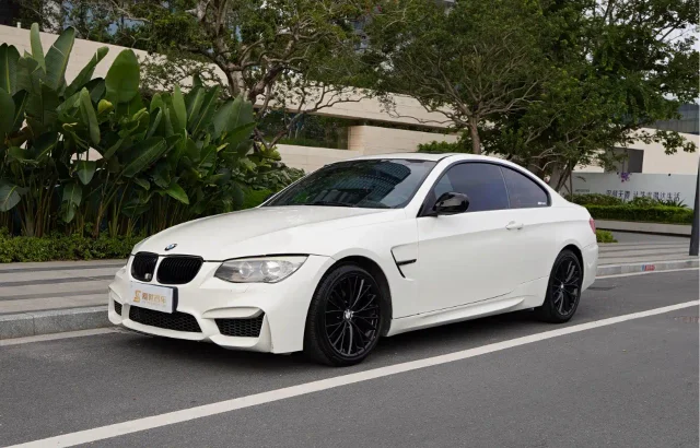 BMW 3 Series (Import) 320i 2-door Coupe