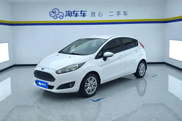 Ford Fiesta Hatchback 1.5L Auto Fashion Type