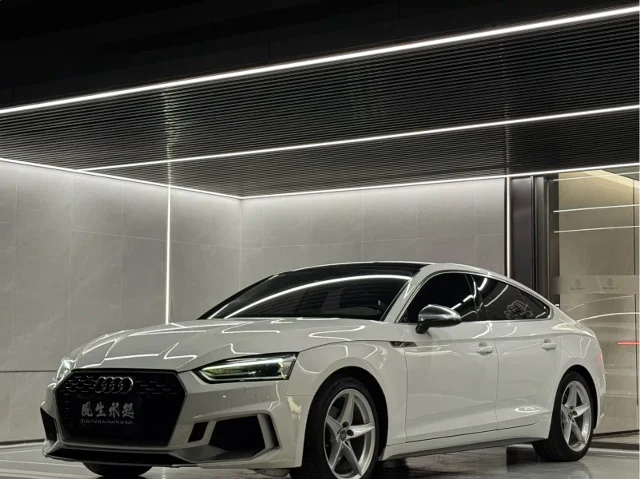 Audi A5 (Import) Sportback 40 TFSI Fashion Type