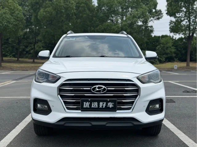 Hyundai ix35 2.0L Auto 2WD Smart Brave · Enjoy Edition
