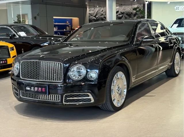 Bentley Mulsanne 6.8T Long Wheelbase Edition