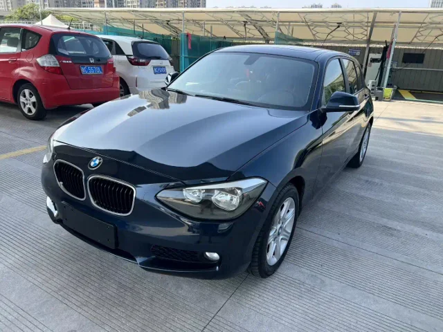 BMW 1 Series (Import) Facelift 116i Leading Type