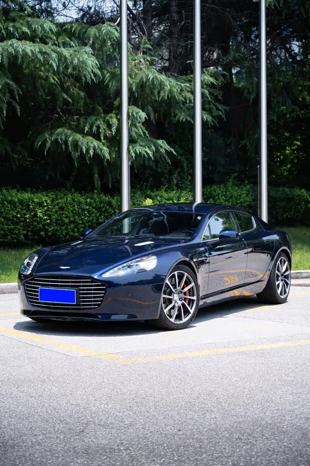 Aston Martin Rapide 6.0L S