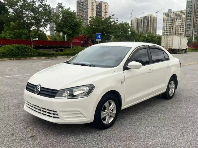 Volkswagen Jetta 1.4L Manual Fashion Type