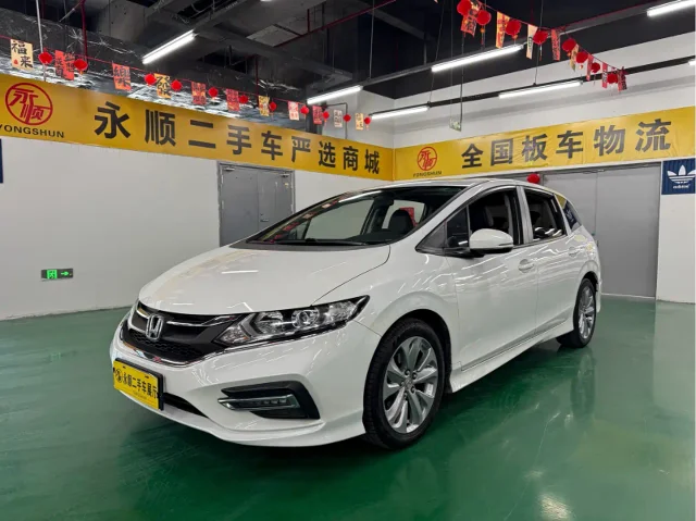 Honda Jade 1.8L Auto Comfort Edition 5 seats