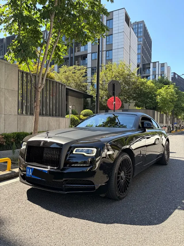 Rolls-Royce Wraith 6.6T Standard Type