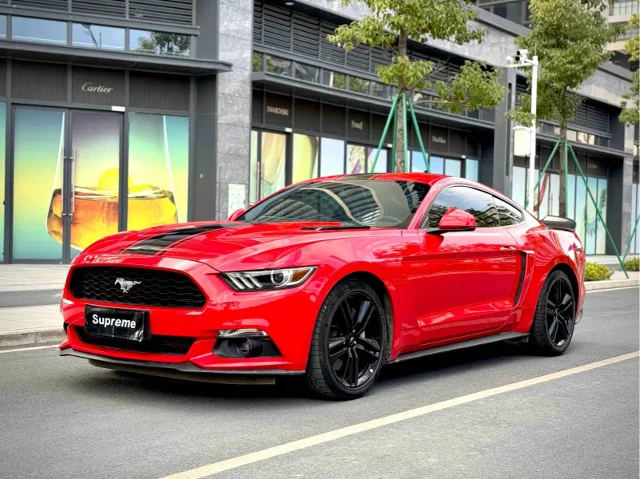 Ford Mustang 2.3T Sport Edition