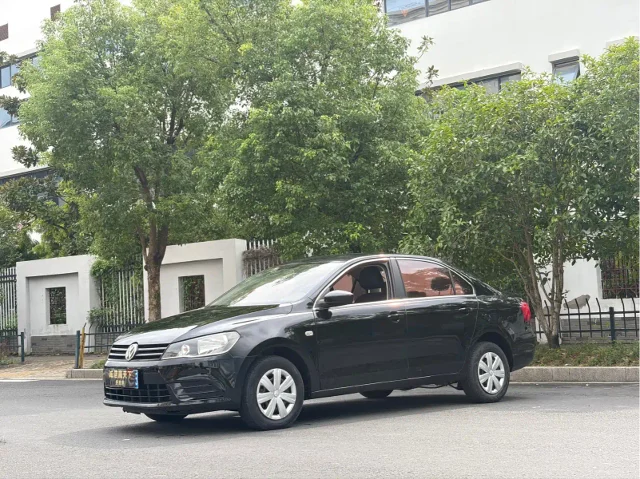 Volkswagen Jetta 1.6L Manual Comfort Type