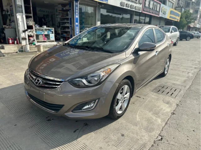 Hyundai Elantra Langdong 1.6L Auto Premium Type