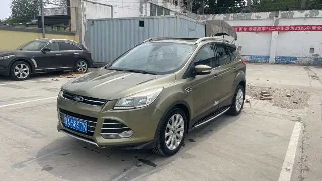 Ford Kuga 1.6L GTDi 2WD Elegant Type