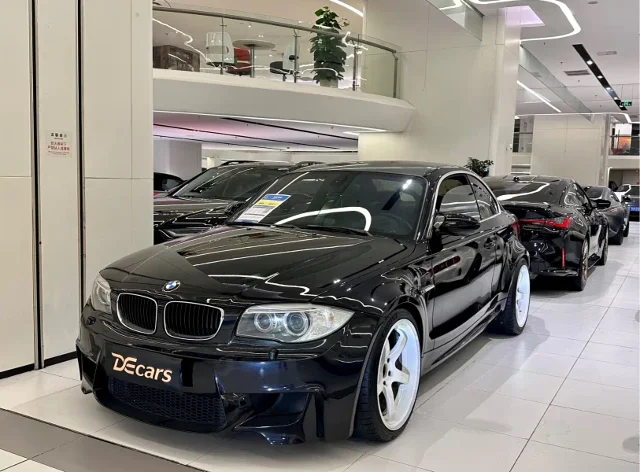 BMW 1 Series M 1M Coupe