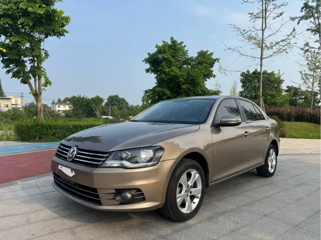 Volkswagen Bora 1.6L Manual Comfort Type