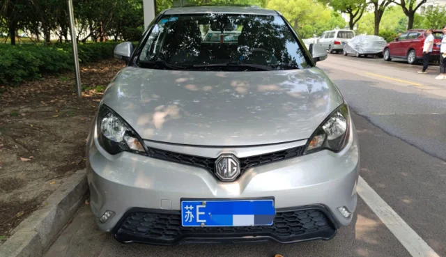 MG 3 1.5L AMT Luxury Edition