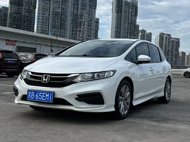 Honda Jade 1.8L Auto Classic Edition 5 seats
