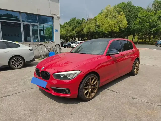 BMW 1 Series (Import) 118i Leading Type