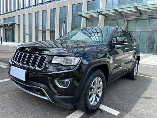 Jeep Grand Cherokee (Import) 3.0L Comfort Enjoy Navigation Edition