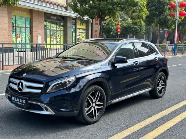 Mercedes-Benz GLA GLA 220 4MATIC Fashion Type