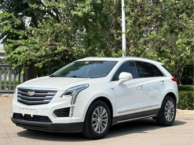 Cadillac XT5 28T 4WD Luxury Type