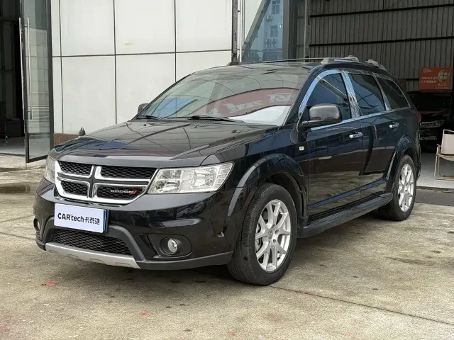 Dodge Journey 2.4L 2WD Touring Edition