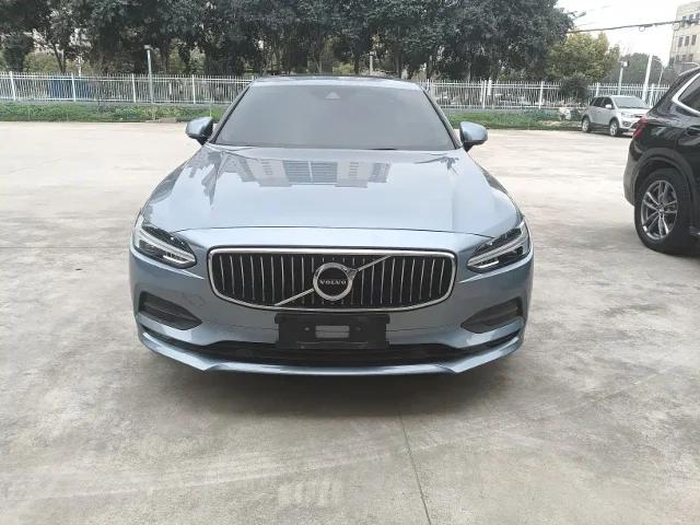 Volvo S90 T5 Smart Vision Edition