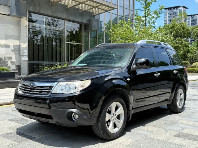 Subaru Forester 2.0XS Auto Luxury Edition